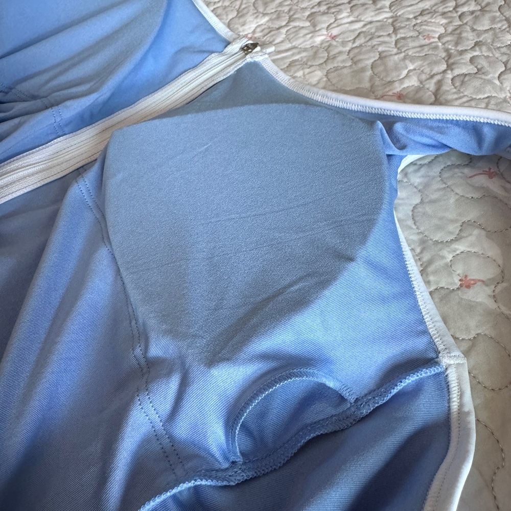 Old Navy NWT One Piece Bathing Suit with Zip, scoop back, L . Sporty and Sexy! - Picture 8 of 13